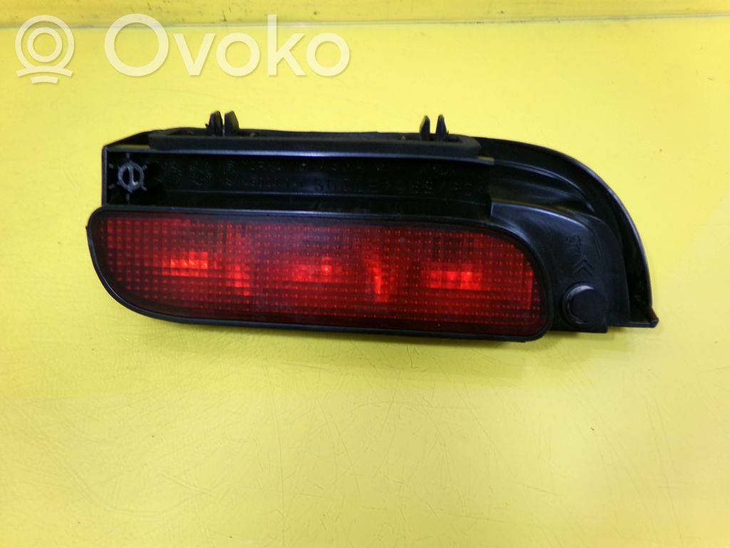 Peugeot Partner Third/center stoplight 