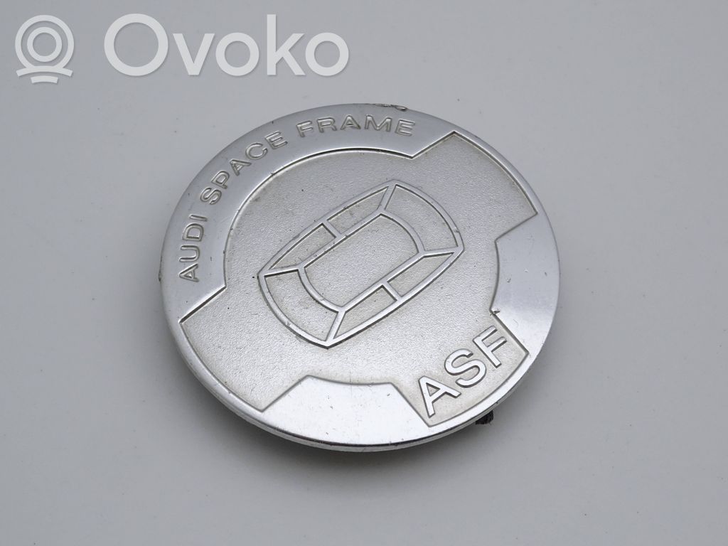 Audi A8 S8 D2 4D Mostrina con logo/emblema della casa automobilistica 