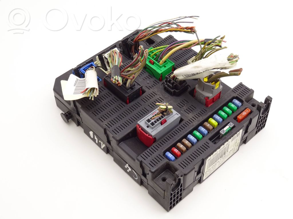Citroen C4 I Fuse module 