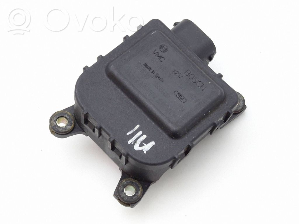 Audi A4 S4 B5 8D Silniczek nagrzewnicy