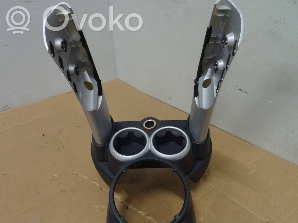 Mini One - Cooper R50 - 53 Consola central