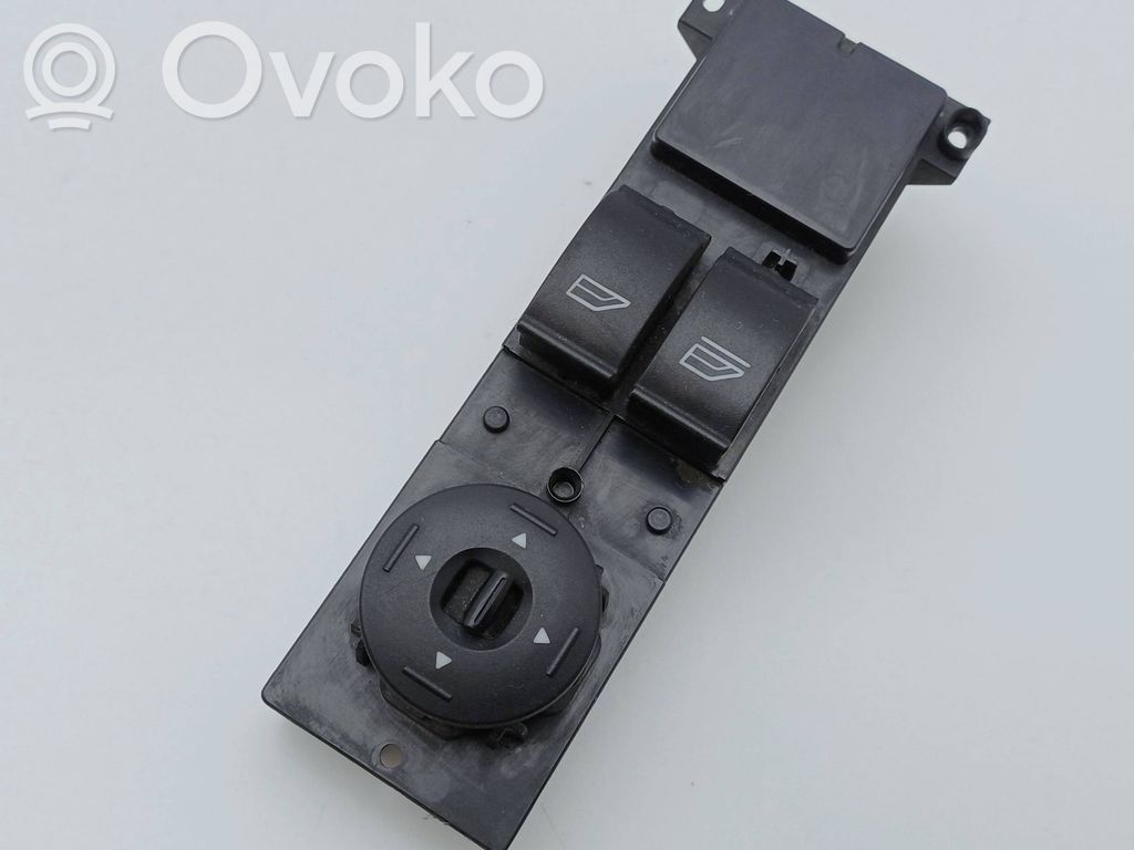 Ford Focus C-MAX Elektrisko logu slēdzis 