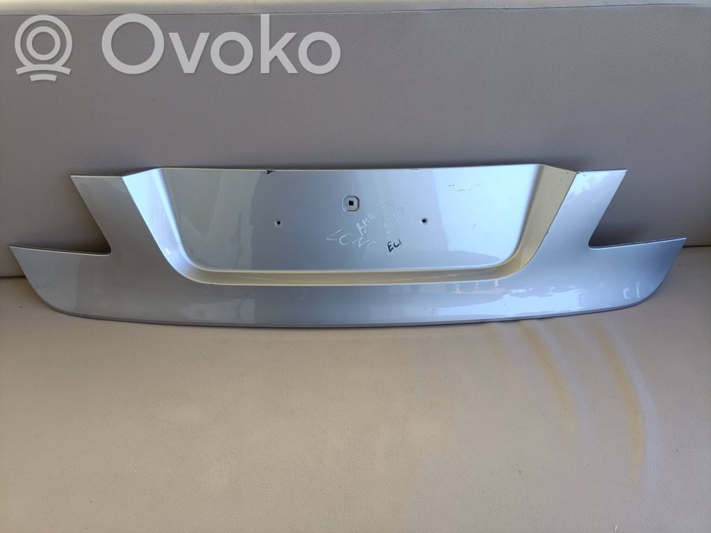 BMW 7 F01 F02 F03 F04 Poszycie / Tapicerka tylnej klapy bagażnika 