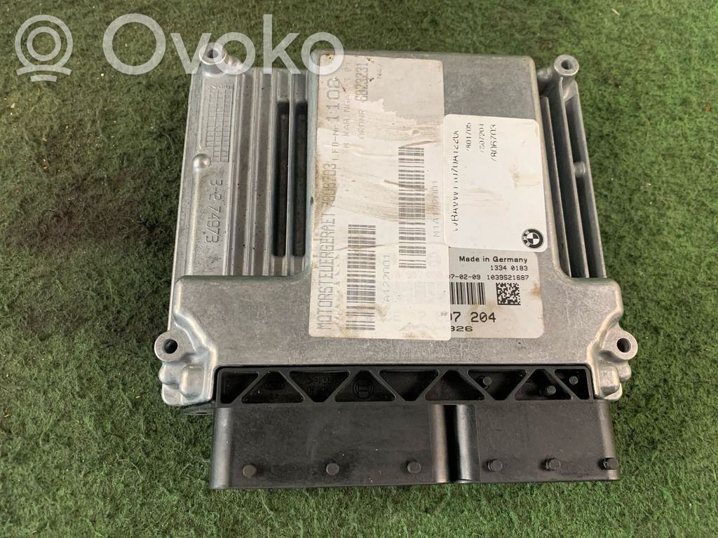 Variklio valdymo blokas   7801705
