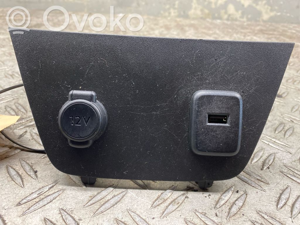 Opel Crossland X USB-Anschluss 