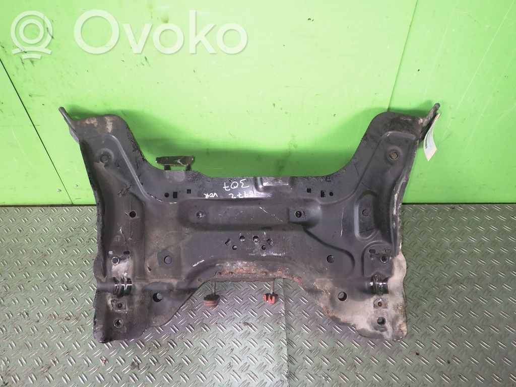 Peugeot 307 Front subframe 