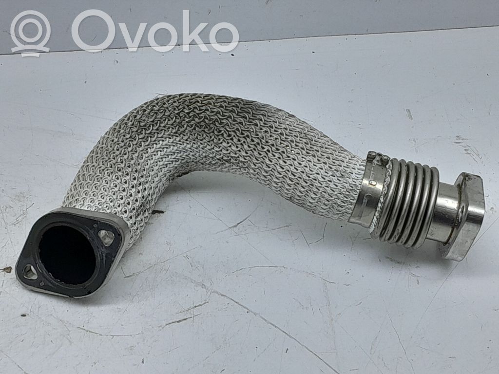 Volkswagen Phaeton Caurulīte (-es) / šļūtene (-es) 