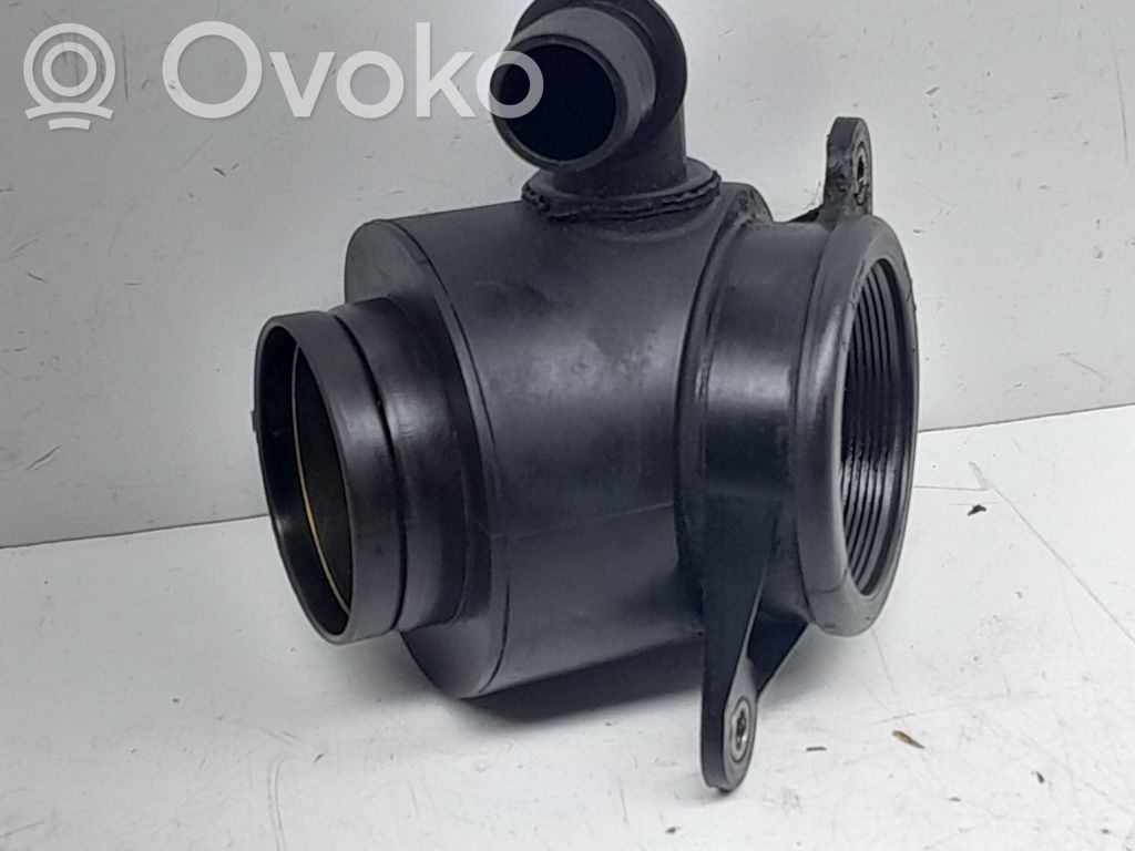 Audi A6 S6 C6 4F Turbo air intake inlet pipe/hose 
