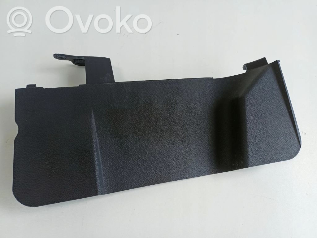 Ford Mustang VI Boczek / Tapicerka / bagażnika 