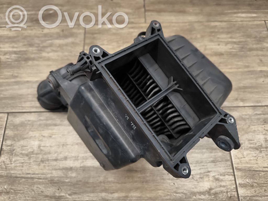 Air filter box   281102H000