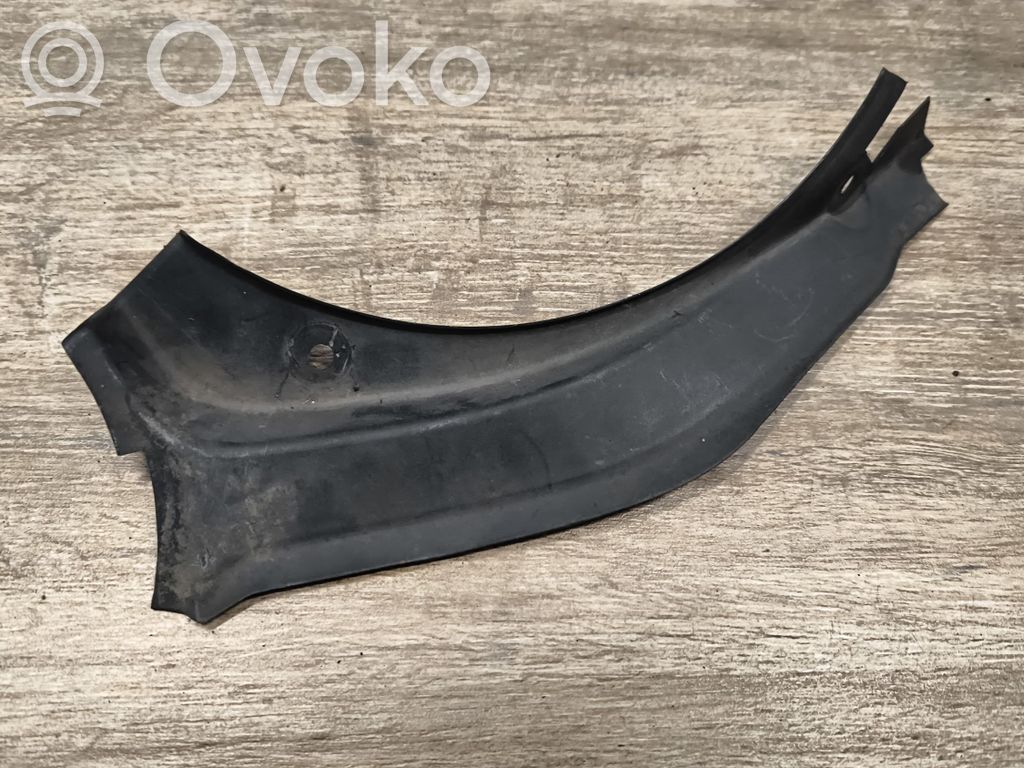 Other trunk/boot trim element   7124407