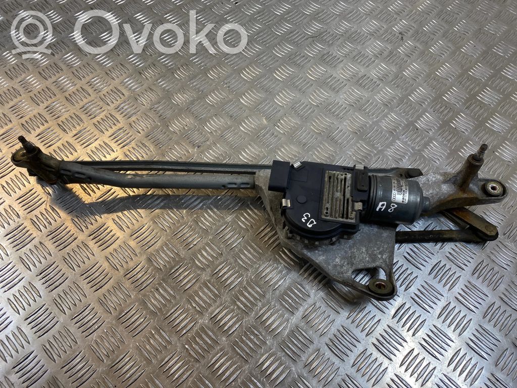 Audi A8 S8 D3 4E Etupyyhkimen vivusto ja moottori 