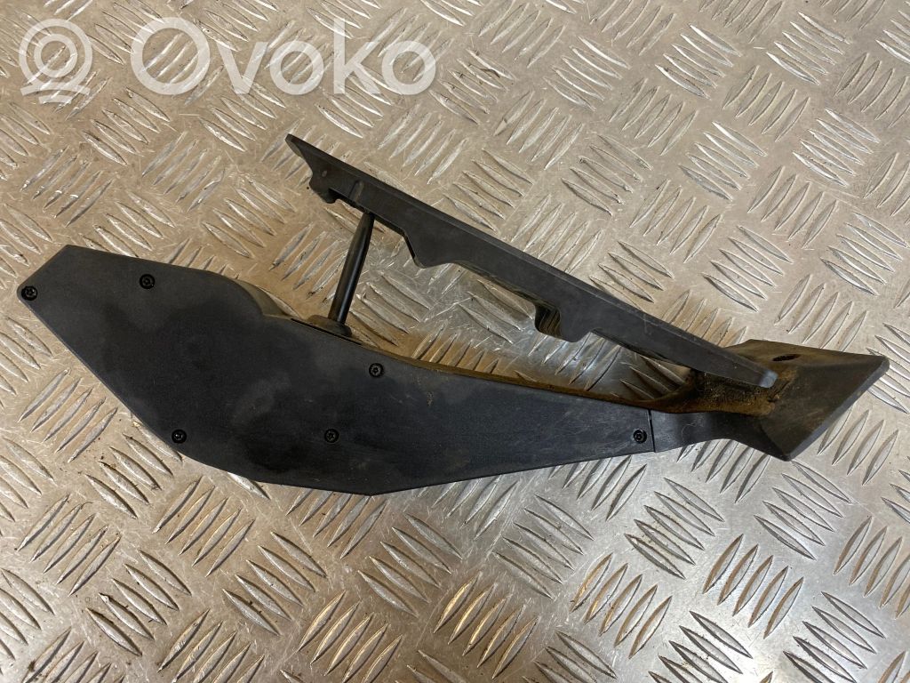 Педаль акселератора