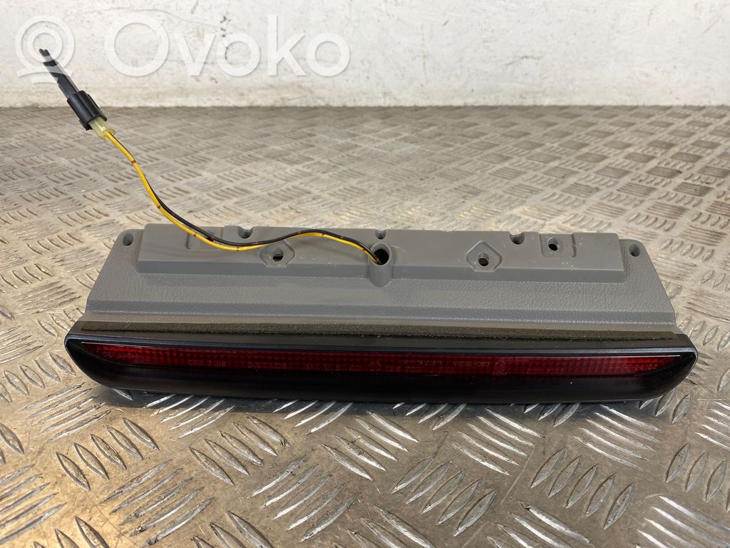 Subaru Forester SG Third/center stoplight 