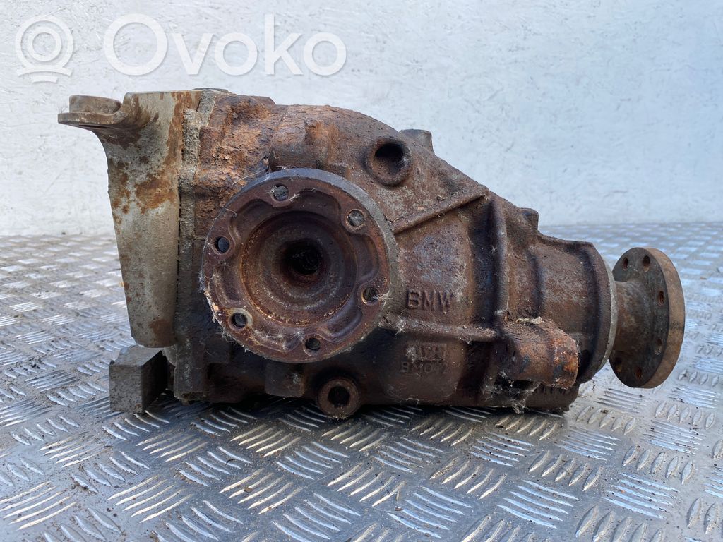 BMW 3 E46 Galinis reduktorius 
