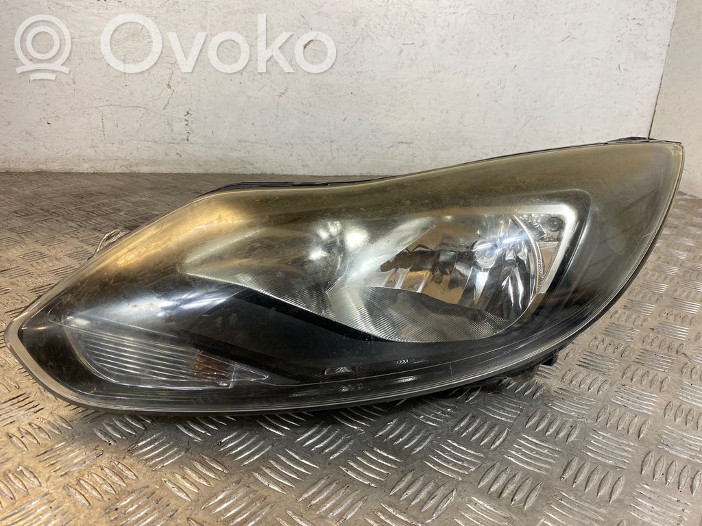 Ford Focus Передняя фара 