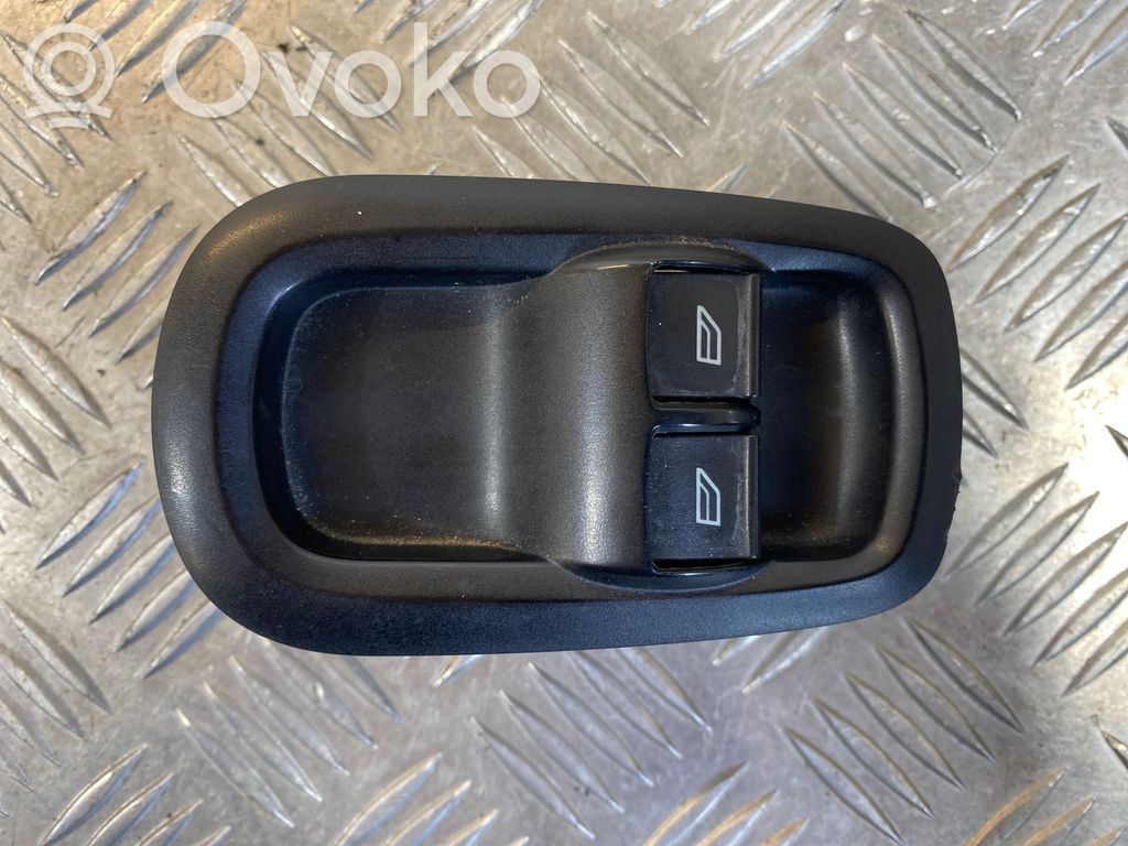 Ford Transit Custom Przyciski szyb 