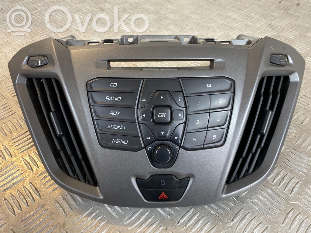 Ford Transit Custom Radio/CD/DVD/GPS head unit 