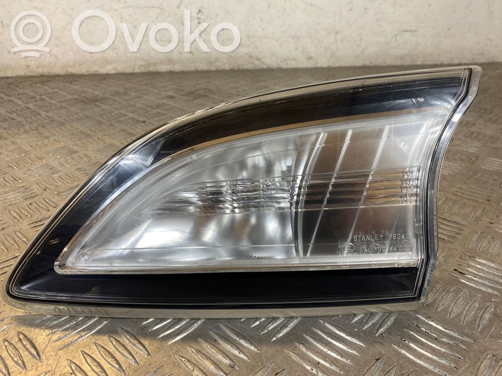 Mazda 3 II Tailgate rear/tail lights 