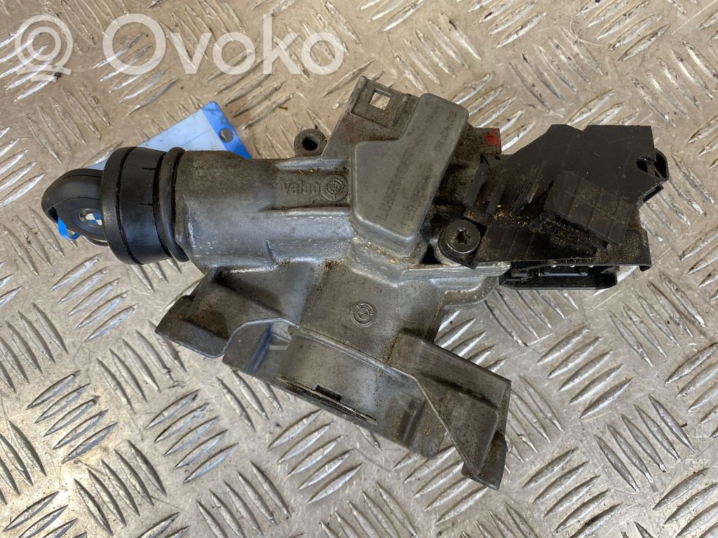 BMW 5 E39 Ignition lock 