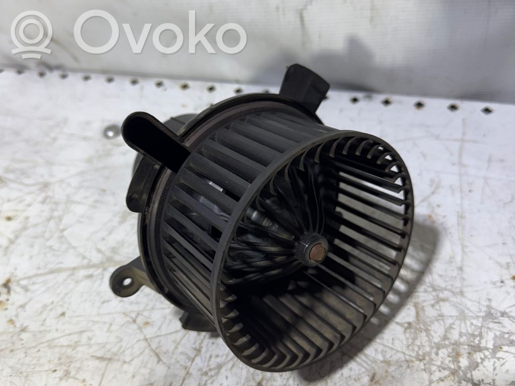 Вентилятор печки   B9506,PF2A25460