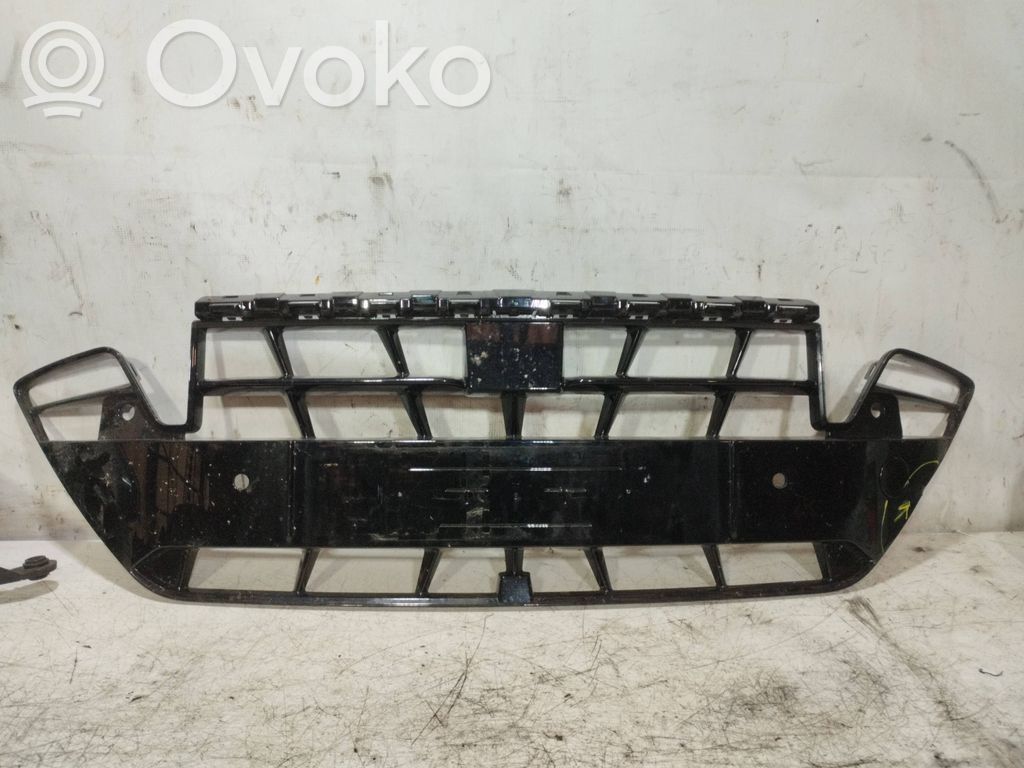 Cupra Leon Front bumper lower grill 