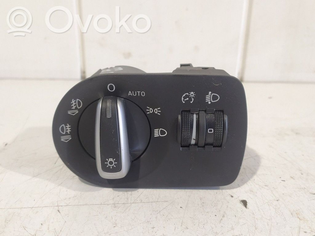 Audi Q3 8U Interruptor de control del panel de luces 