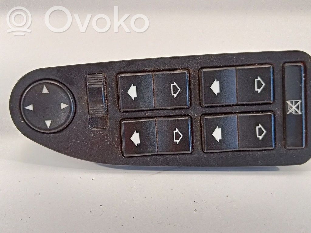 Electric window control switch   8380646
