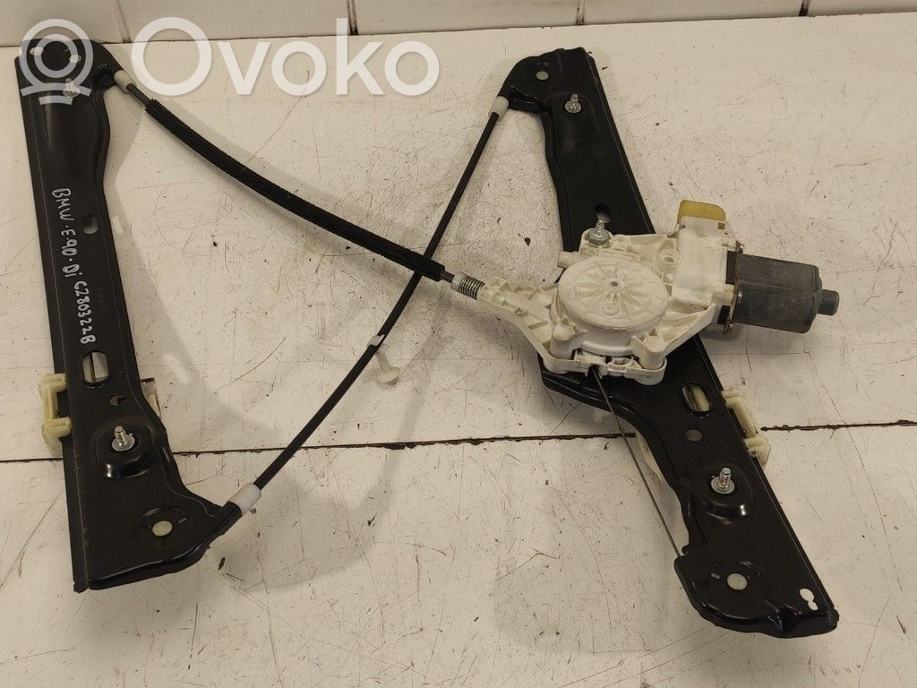 Front door manual window regulator