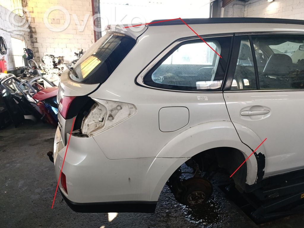 Fender mounting bracket