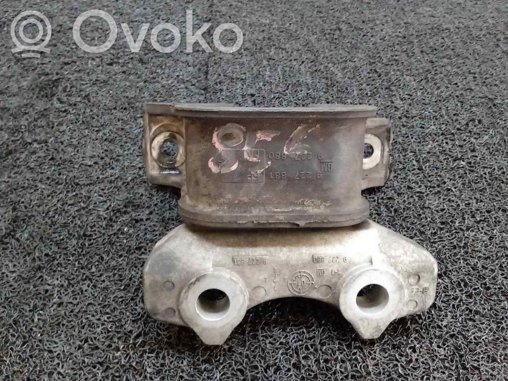 Opel Corsa C Engine mount bracket 
