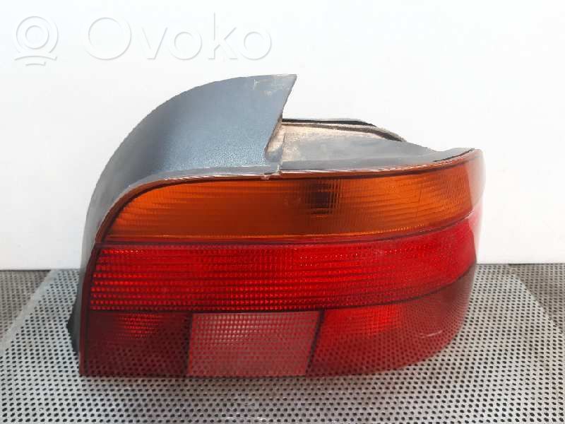 Rear/tail lights