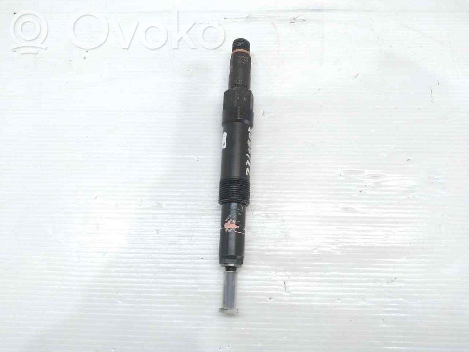 Ford Transit Fuel injector 
