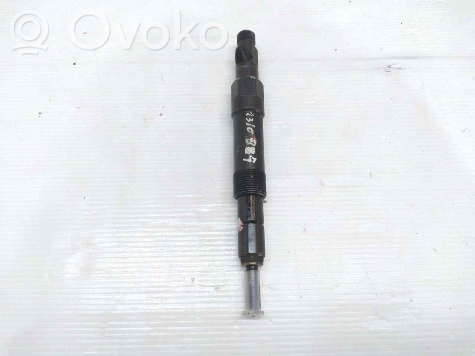Ford Transit Fuel injector 