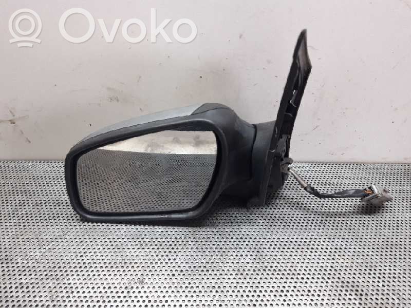 Front door electric wing mirror