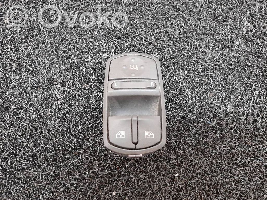 Electric window control switch   13258521AA,315625731