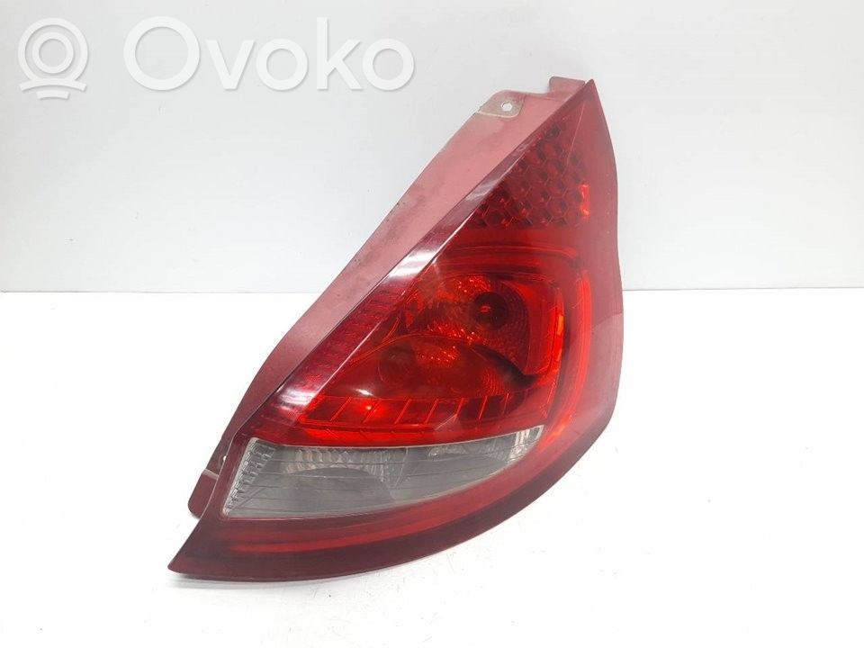 Lampa tylna