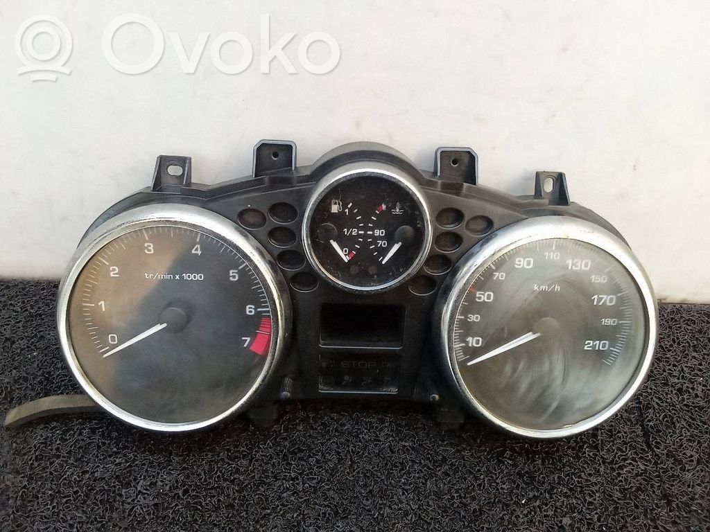 Peugeot 206+ Compteur de vitesse tableau de bord