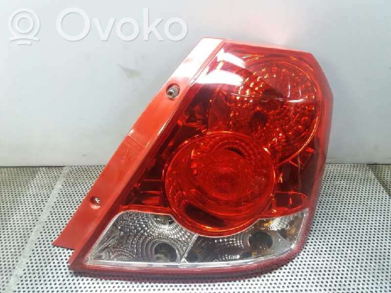 Daewoo Kalos Luci posteriori