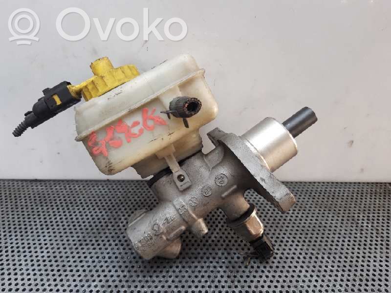 Volkswagen Golf SportWagen Brake booster 