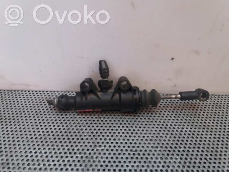 Mercedes-Benz C W203 Pedal de embrague