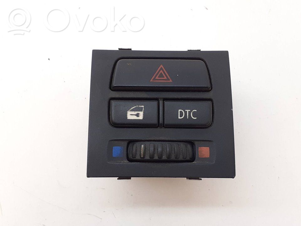 Hazard light switch   694565201