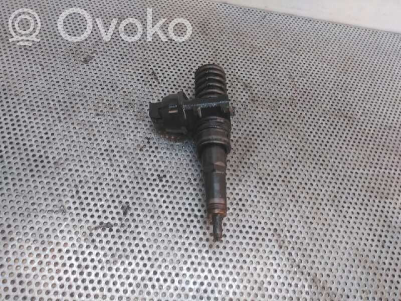 Injector combustibil   0414720215,038130073AG