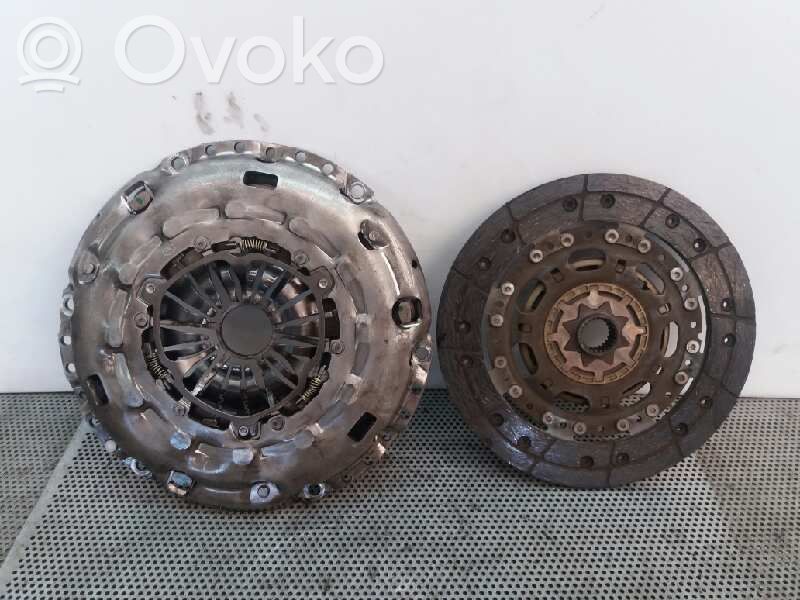 Ford Mondeo Mk III Juego de embrague 