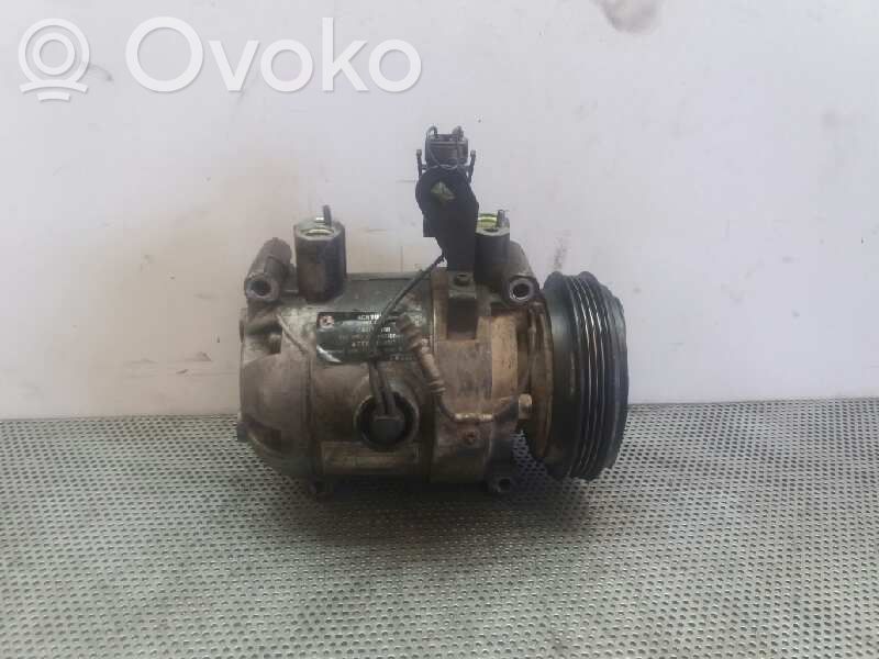 BMW 3 E30 Air conditioning (A/C) compressor (pump) 