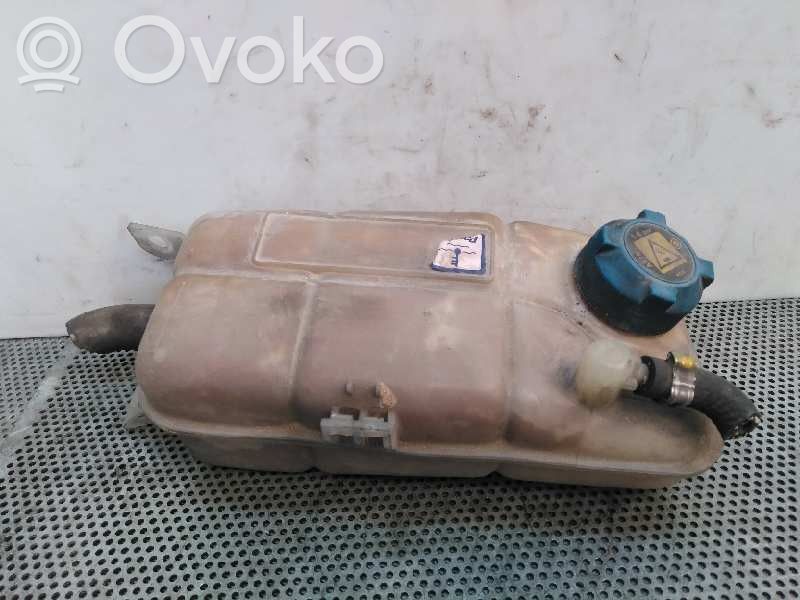 Vase d'expansion de carburant
