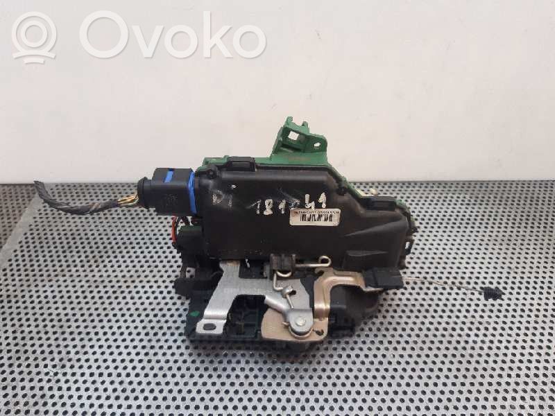 Etuoven lukko