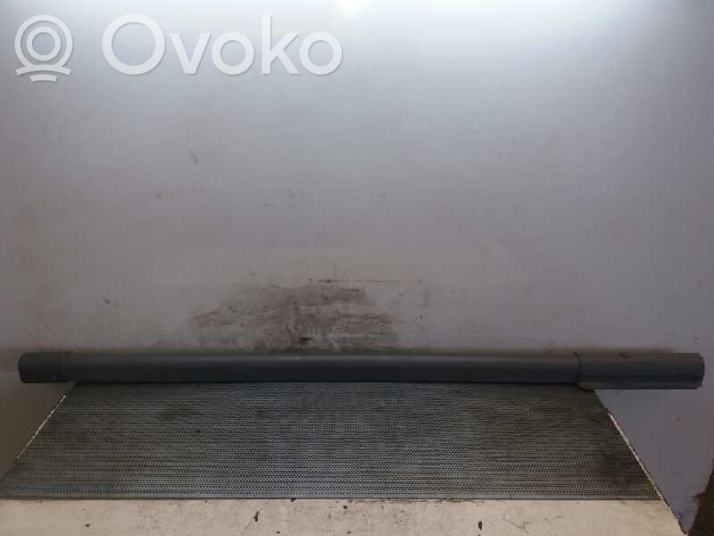 Parcel shelf