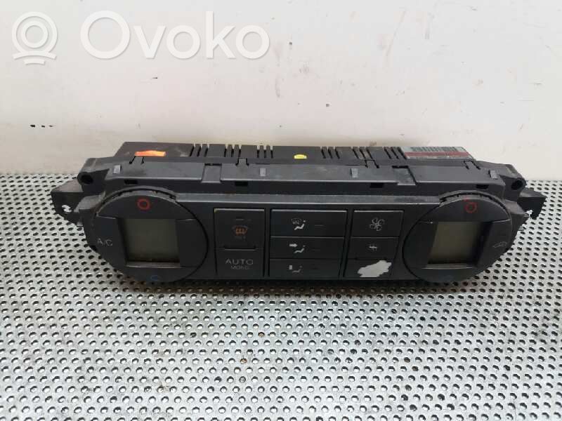 Climate control unit   3M5T18C612AL