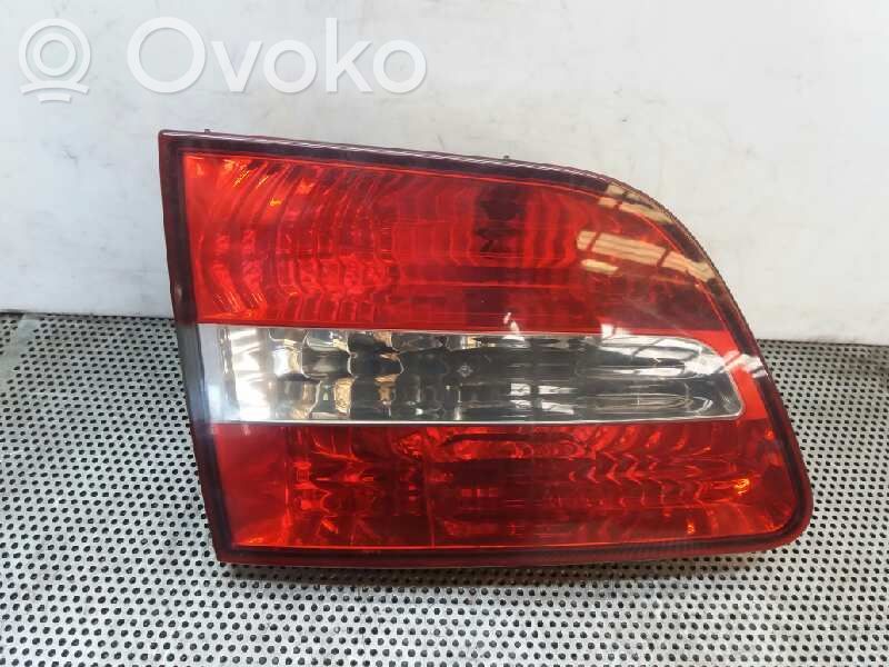 Headlight/headlamp bulb